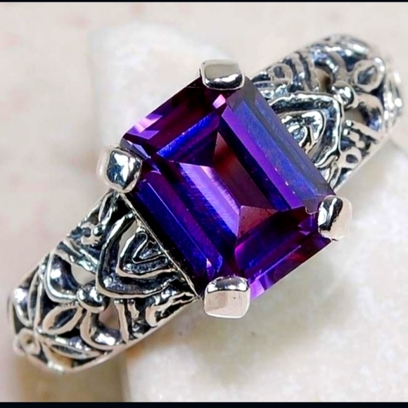 Jewelry - Sterling Silver Ring